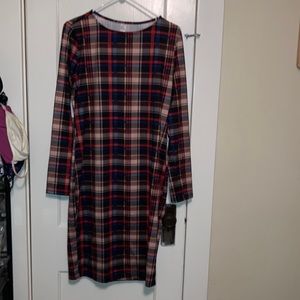 I’m selling this dress it’s in great shape no longer fits